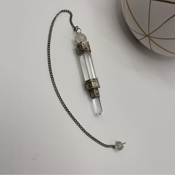 Rare 1992 Salem Quartz Wand • Worn by Abigail Williams in “Tituba’s Tale” 🔮✨ - Picture 6 of 8